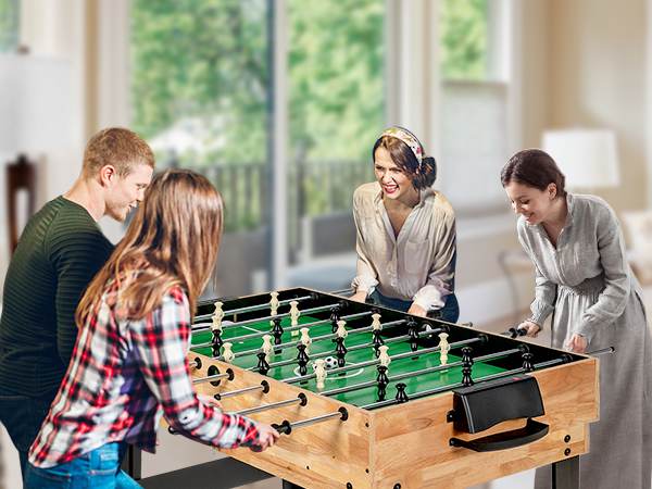 Robuster Multigame Tisch