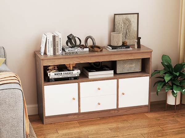 Entwicklungsfördernder Spielzeugschrank